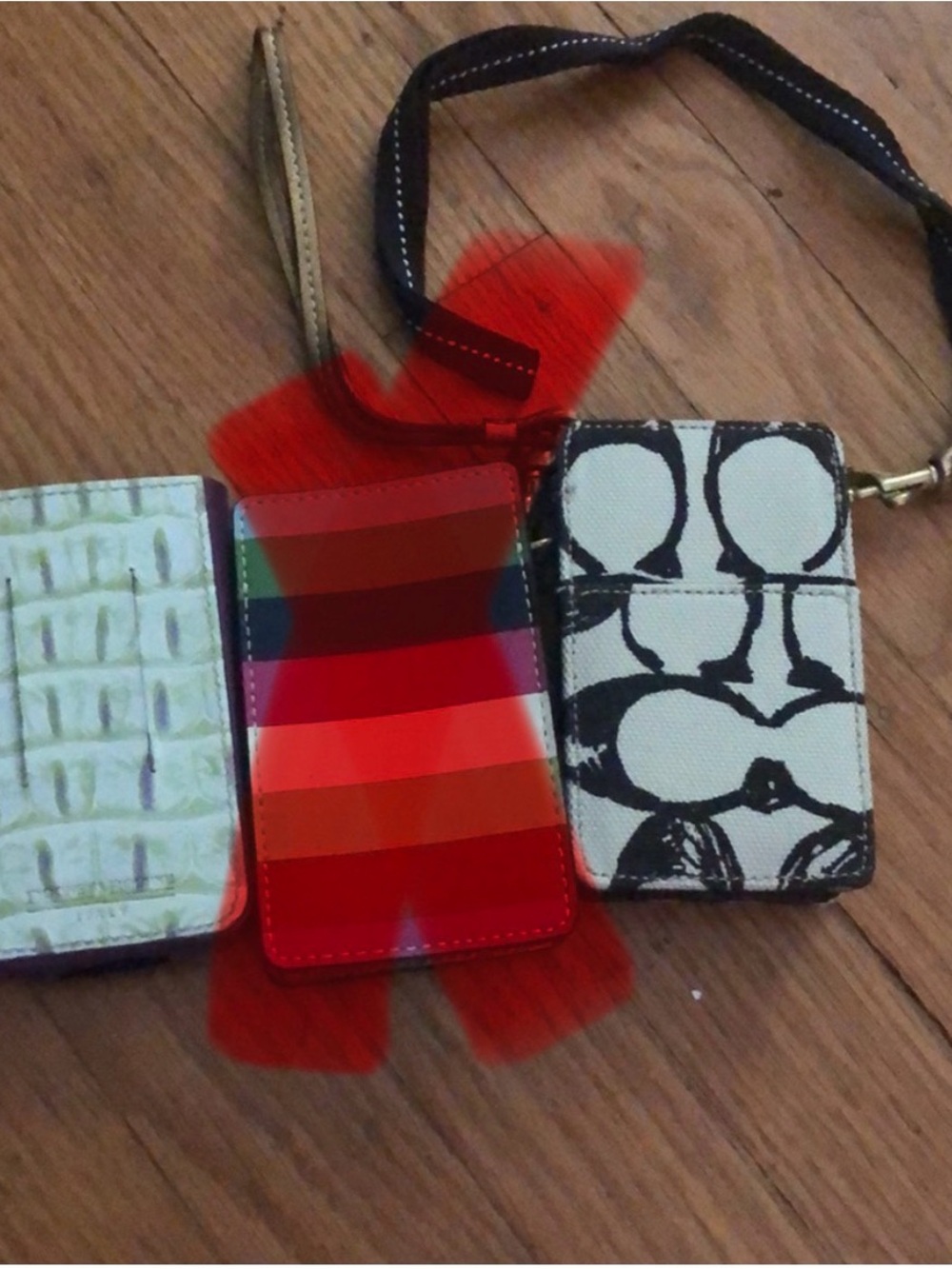 Authentic IPod Cases - Picture 2 of 3
